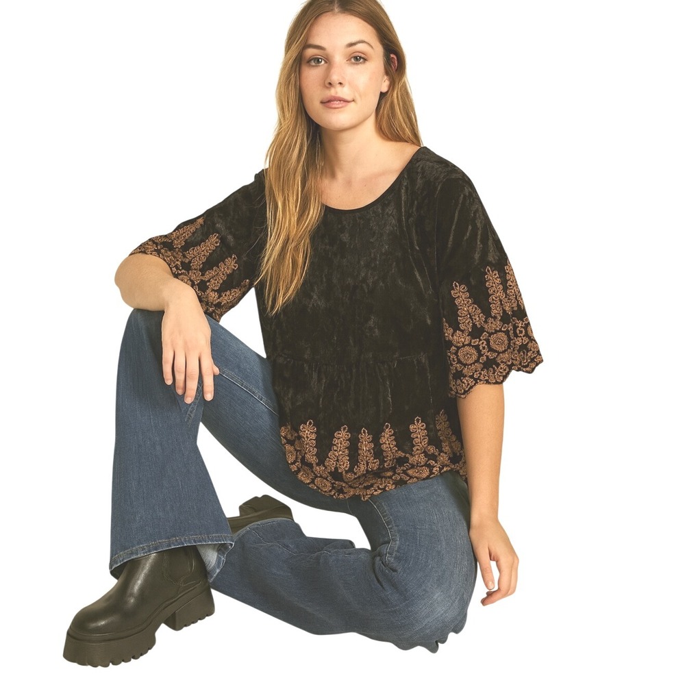 Ivy Jane Sz LG Crushed Velvet Black Top with Antique Gold Embroidery